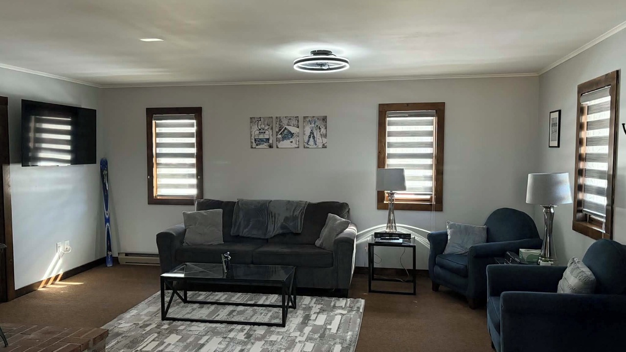 Photo of Livingroom in Great Valley