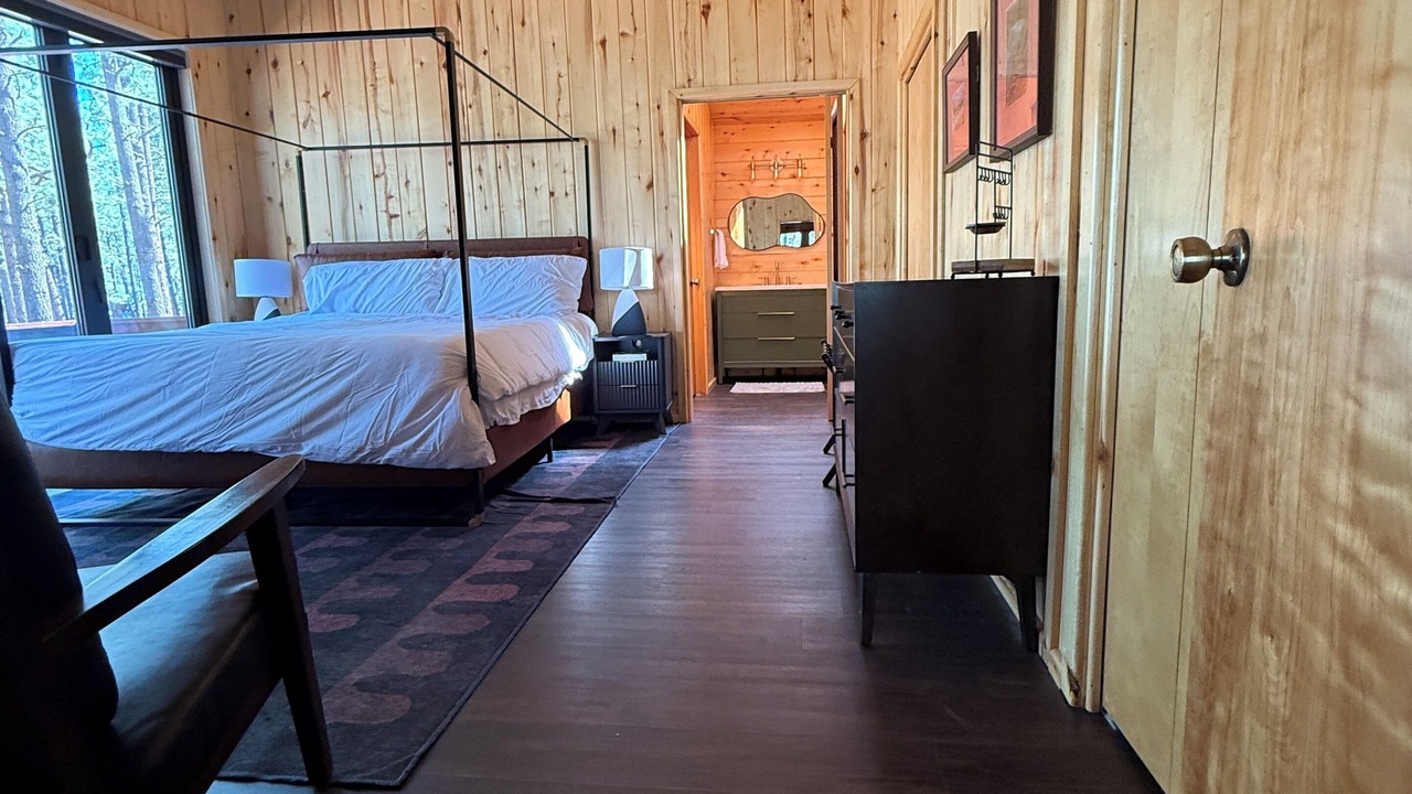 Photo of Bedroom in Greer