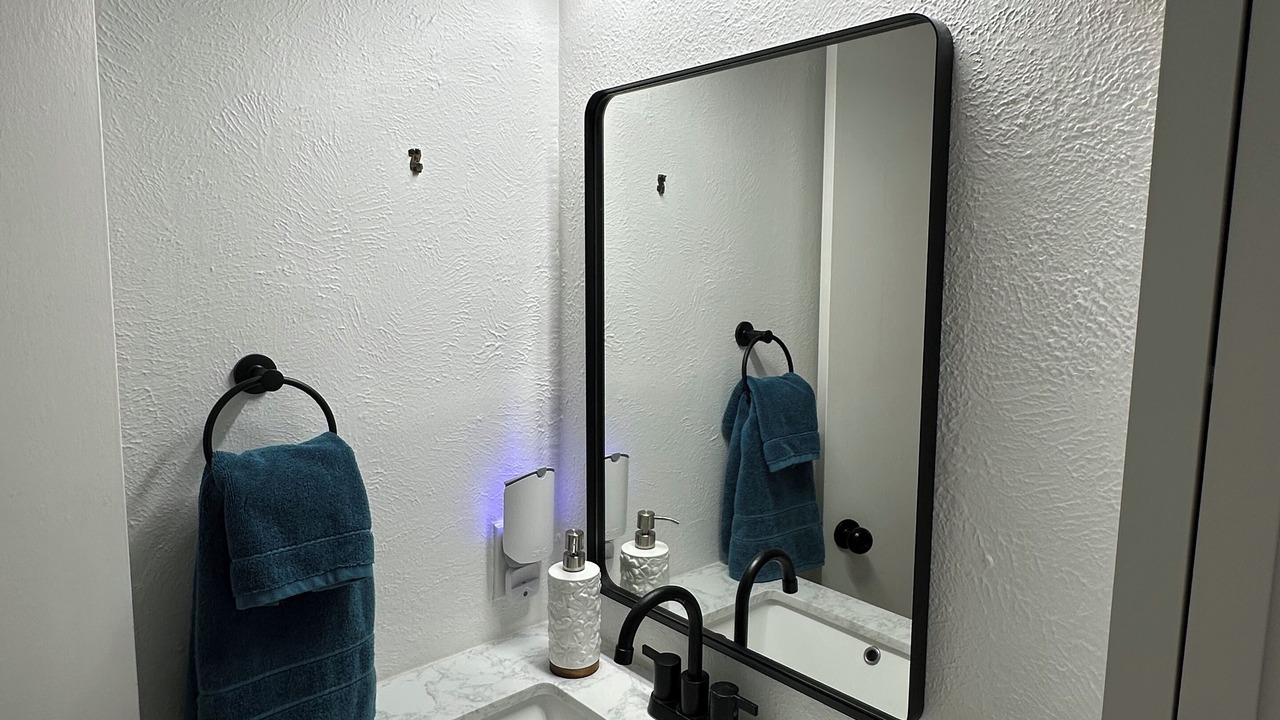 Photo of Bathroom in Oak Lawn