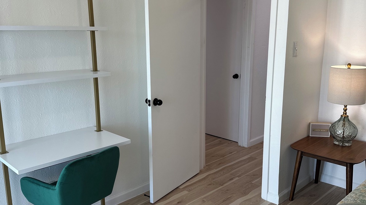 Photo of Bedroom in Oak Lawn