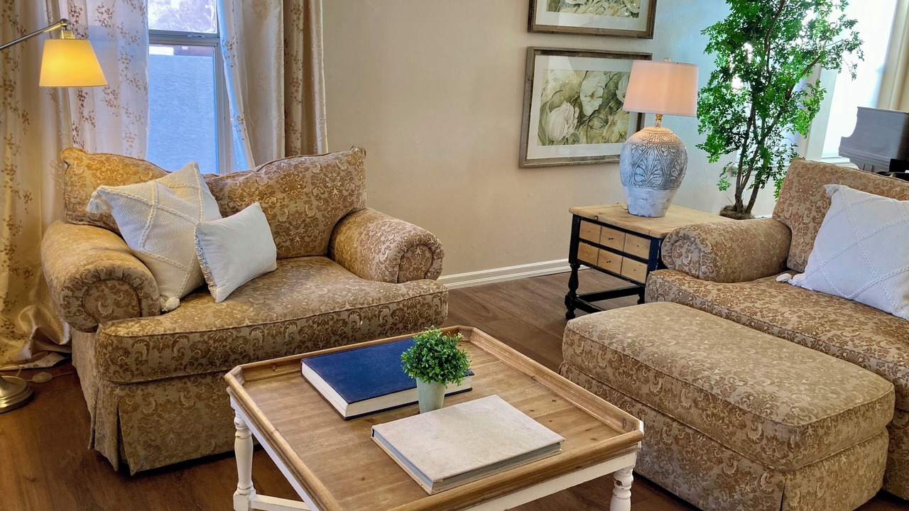 Photo of Livingroom in Rio Rancho