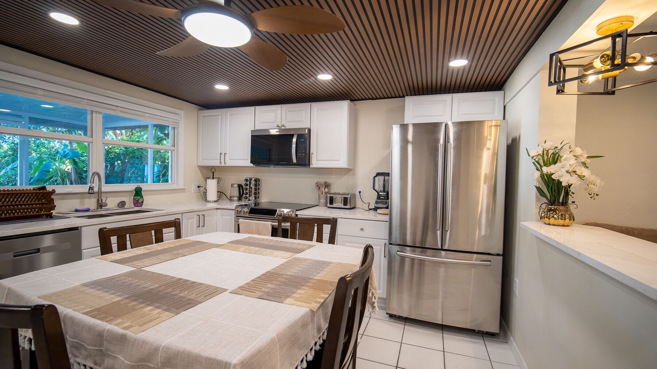Photo of Kitchen in Broadview Manor