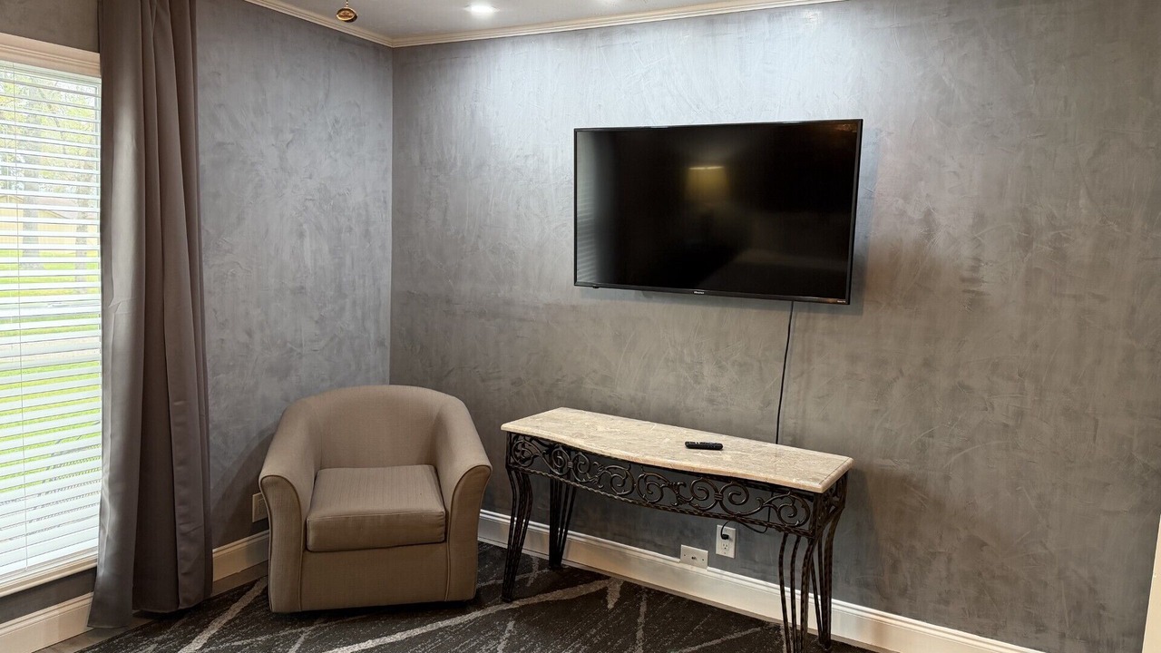 Photo of Livingroom in Trinity