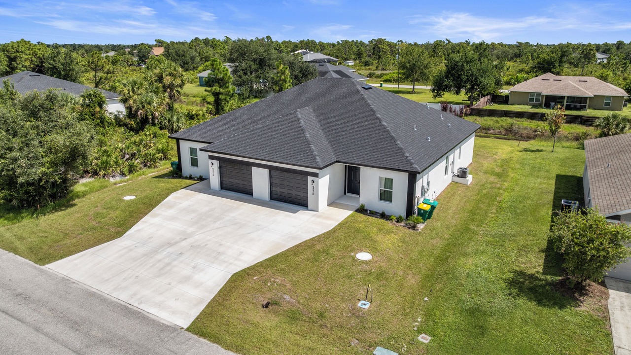 Photo of Outdoor in Port Charlotte