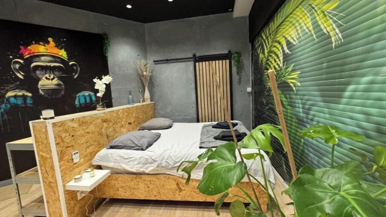 Photo of Bedroom in Jules Ferry - Recamier