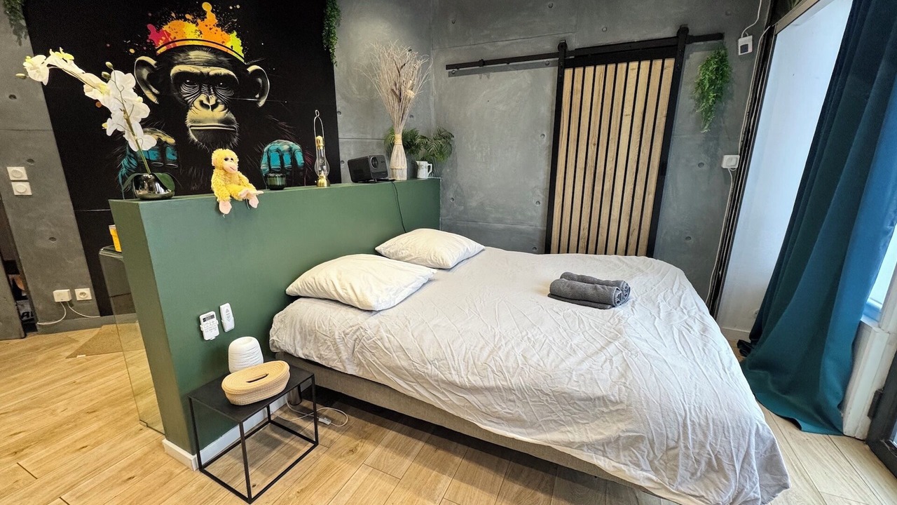 Photo of Bedroom in Charmettes - Bellecombe