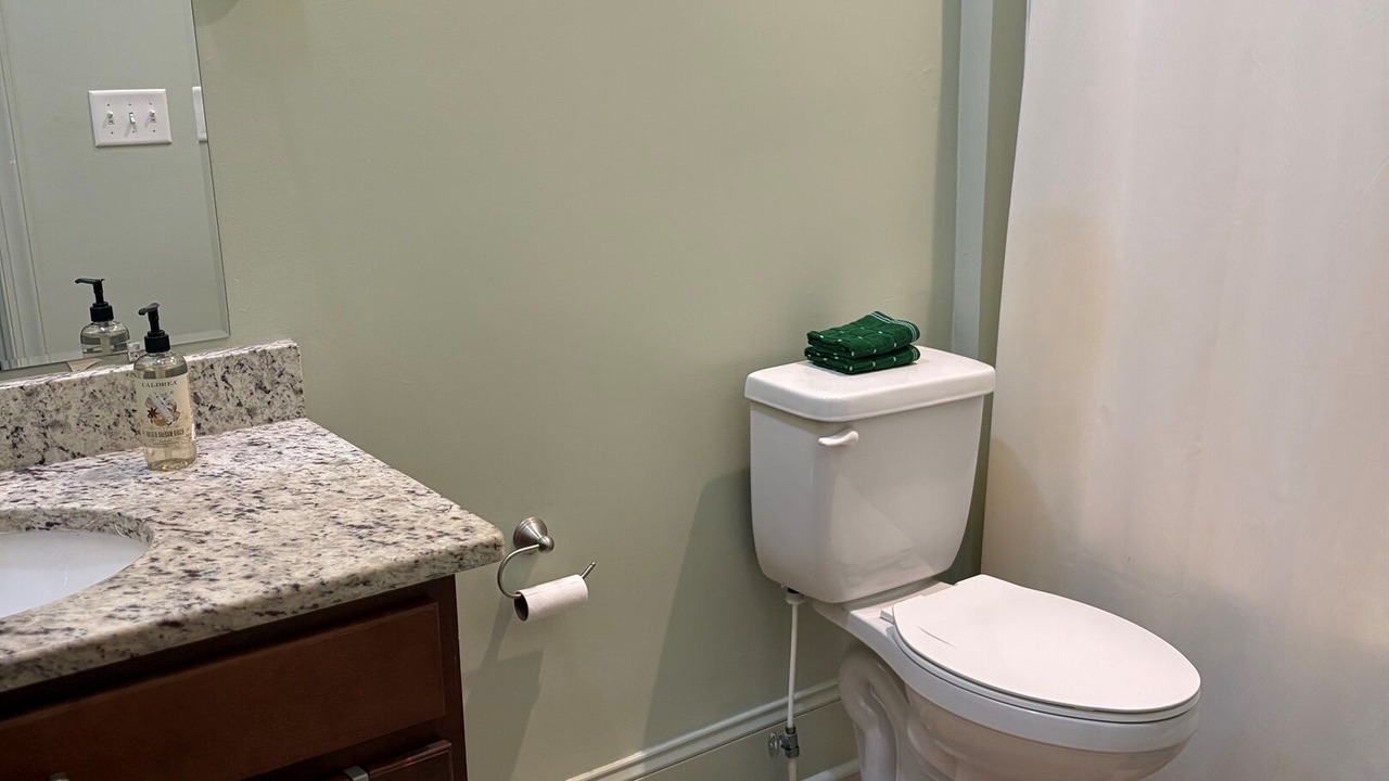 Photo of Bathroom in City Center