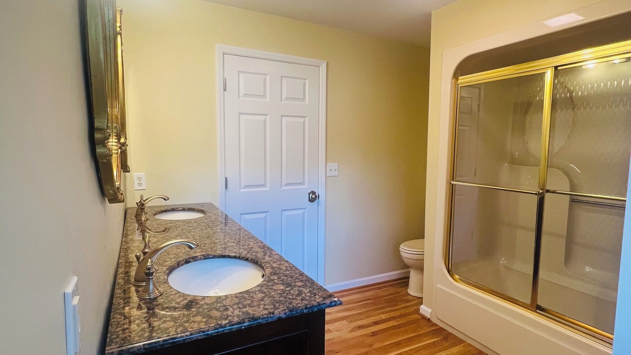 Photo of Bathroom in Shelby