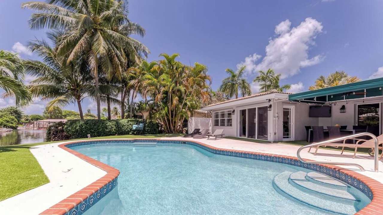 Photo of Outdoor in Oakland Park