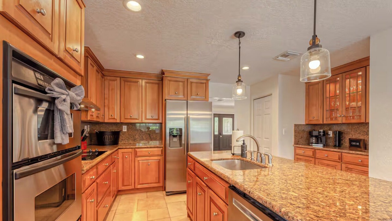 Photo of Kitchen in Oakland Park