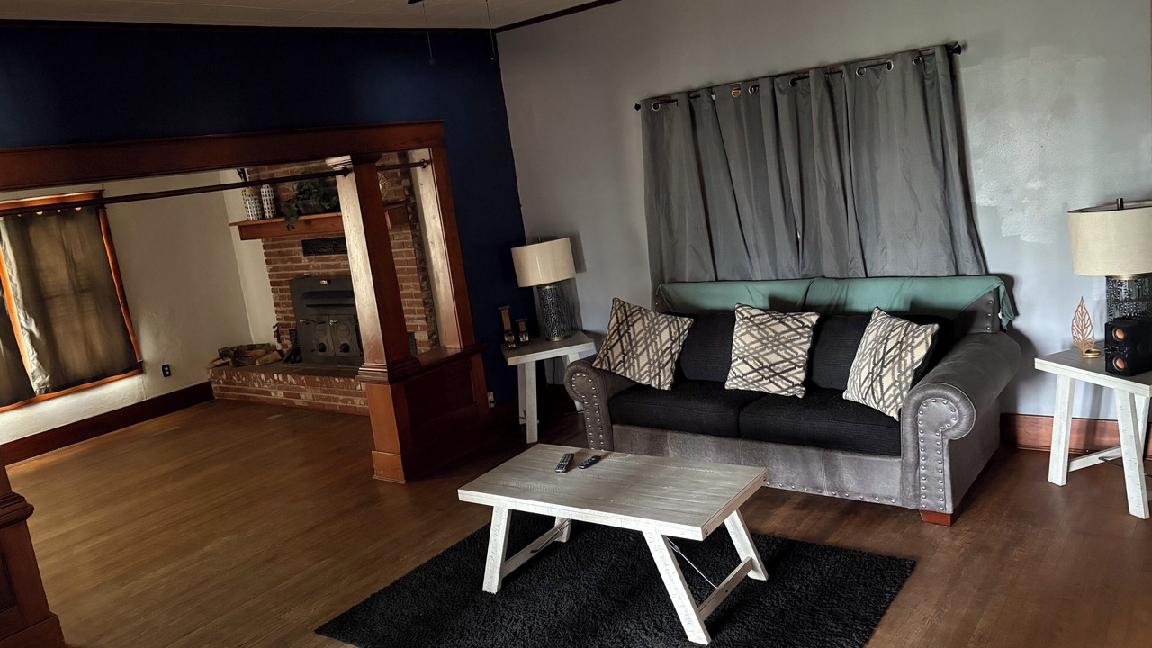 Photo of Livingroom in Garland
