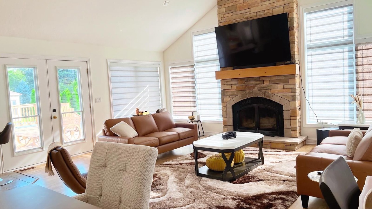 Photo of Livingroom in Thorold