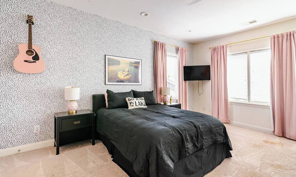 Photo of Bedroom in Cornelius