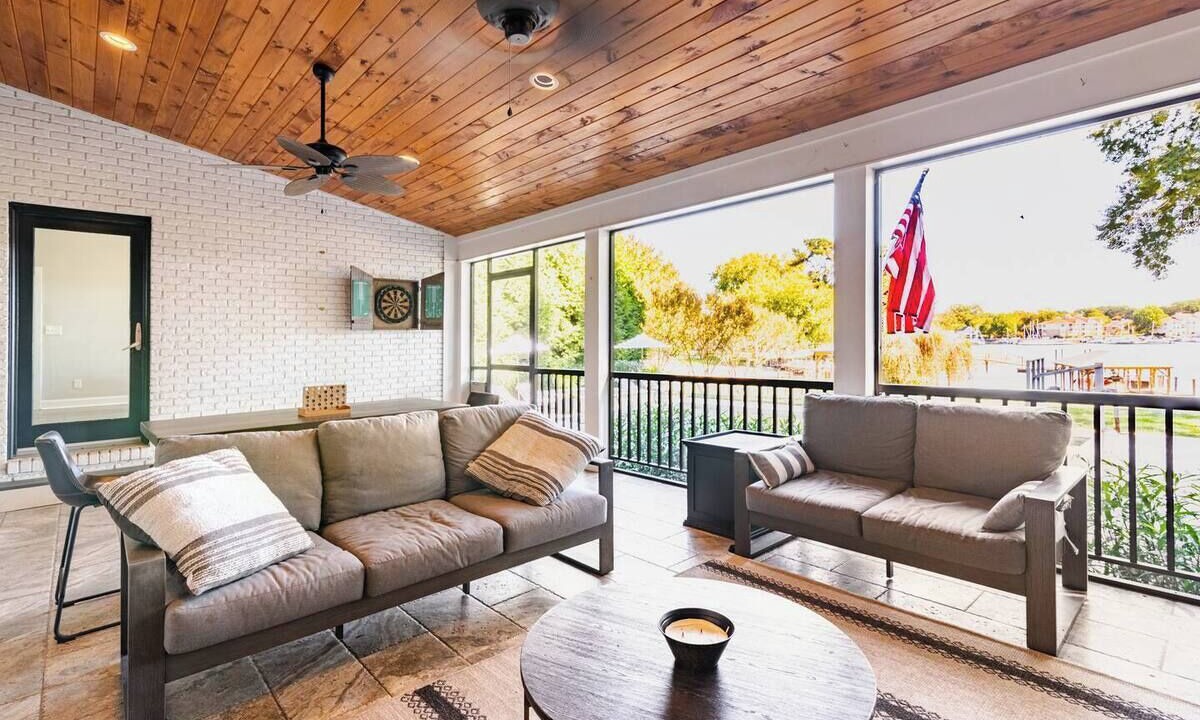 Photo of Livingroom in Cornelius