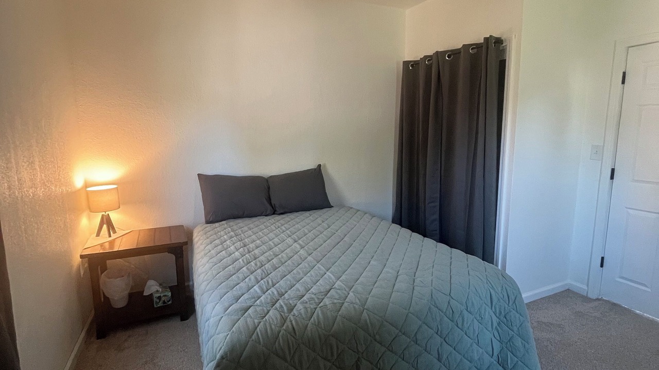 Photo of Bedroom in Garden City