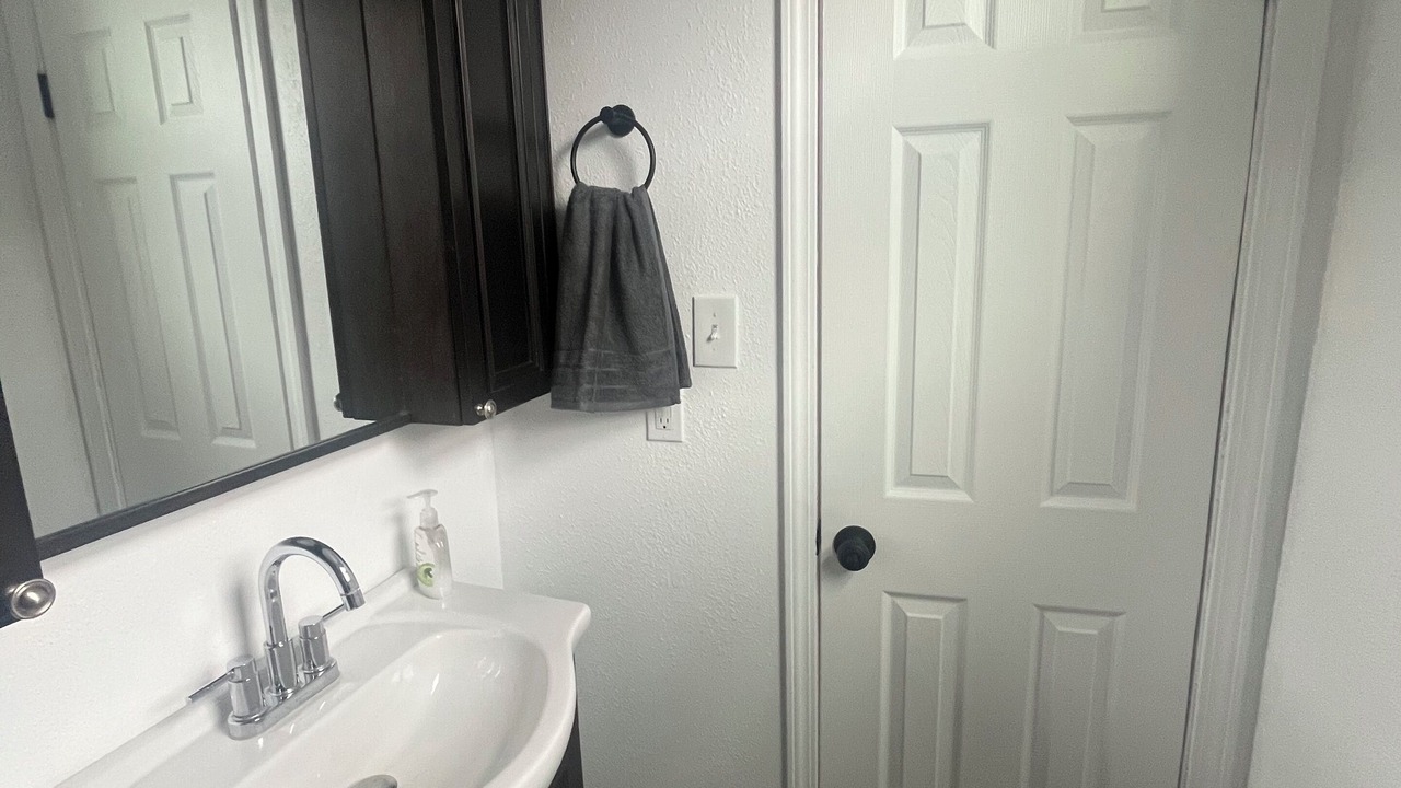 Photo of Bathroom in Garden City