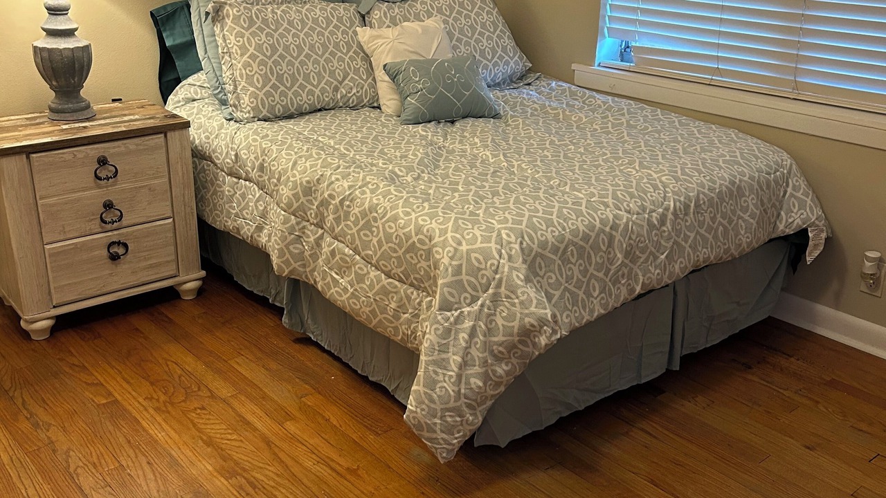 Photo of Bedroom in Springlake