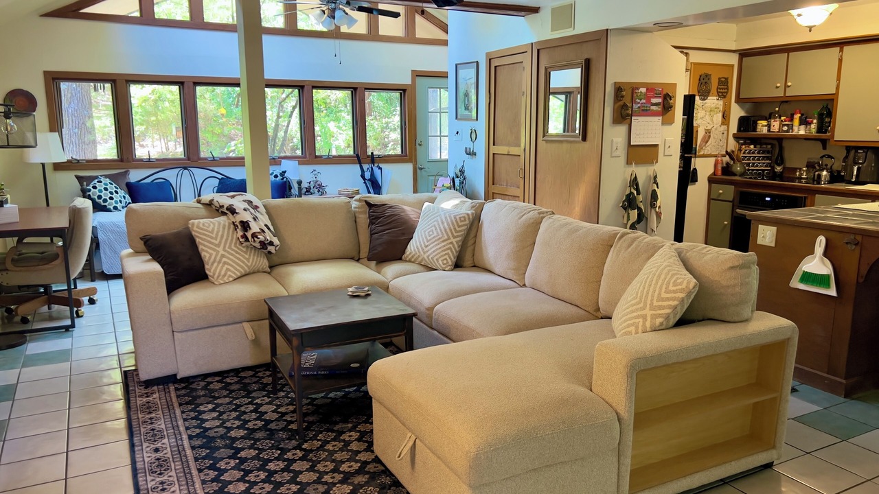 Photo of Livingroom in Wolf Creek