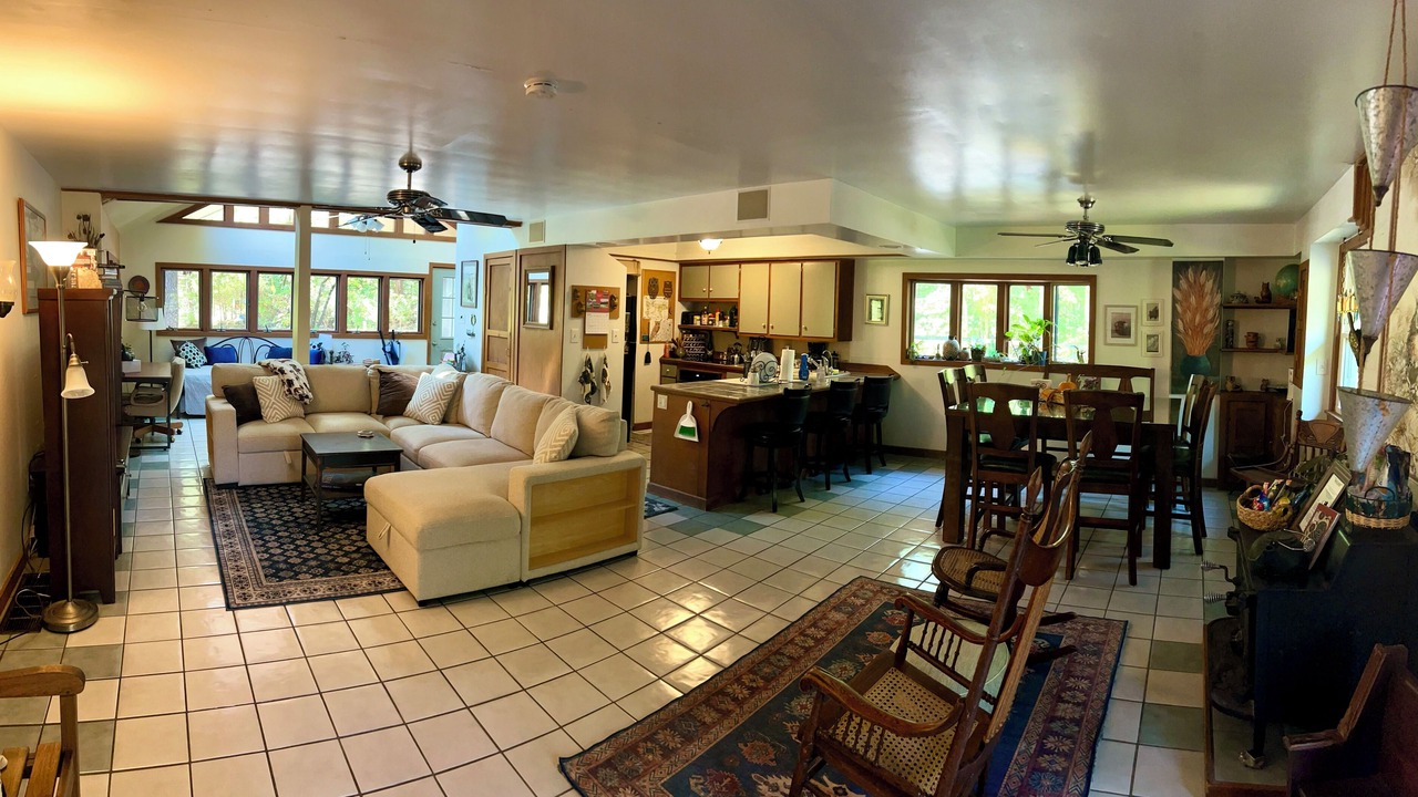 Photo of Livingroom in Wolf Creek