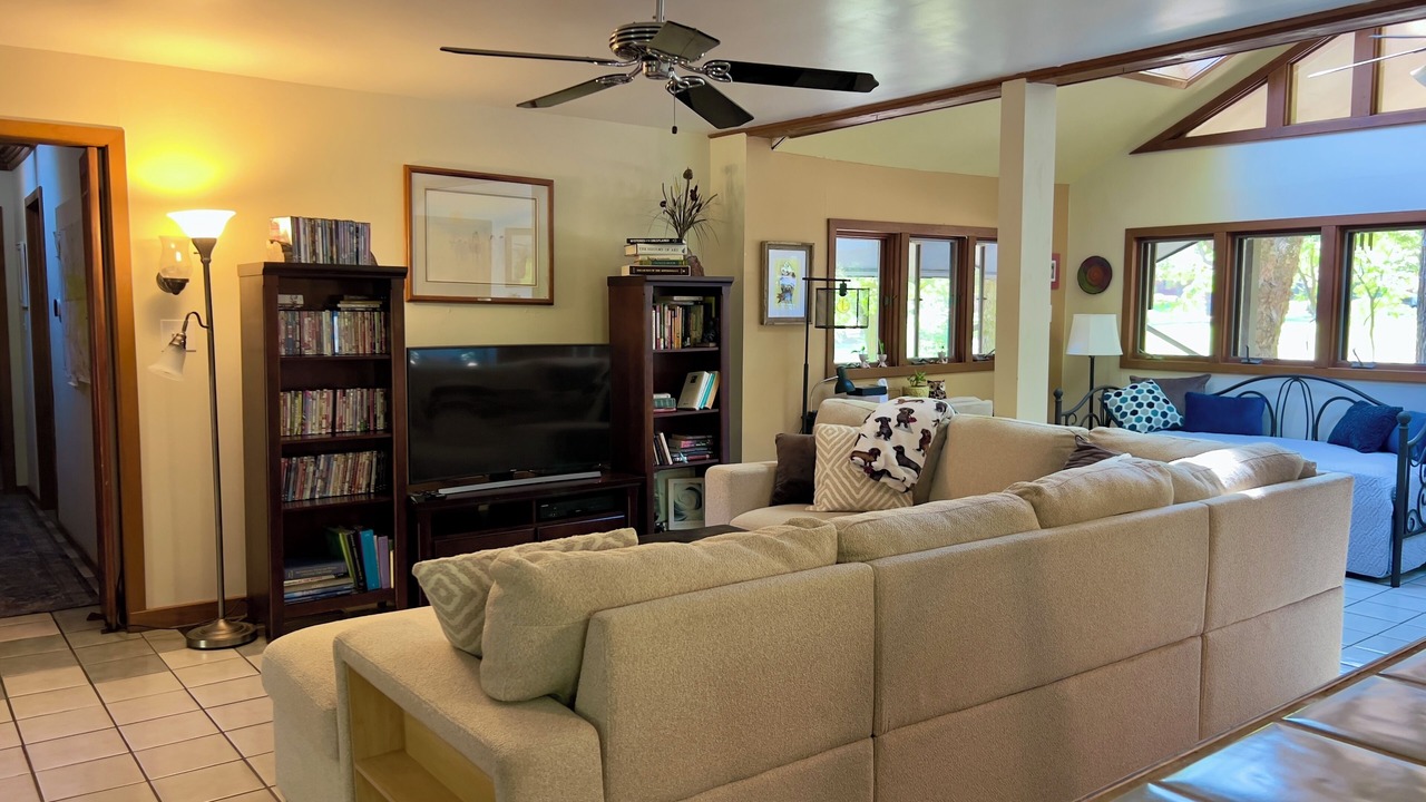 Photo of Livingroom in Wolf Creek