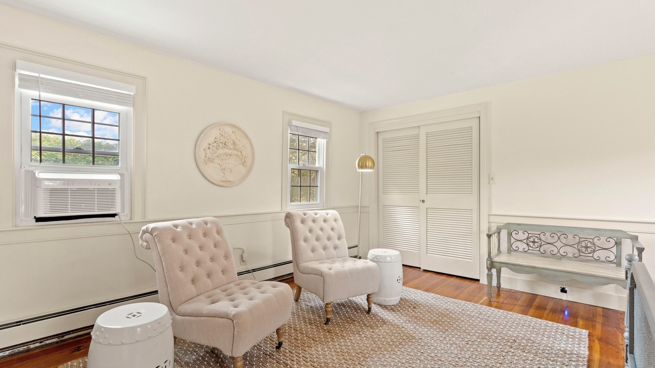 Photo of Others in Salisbury