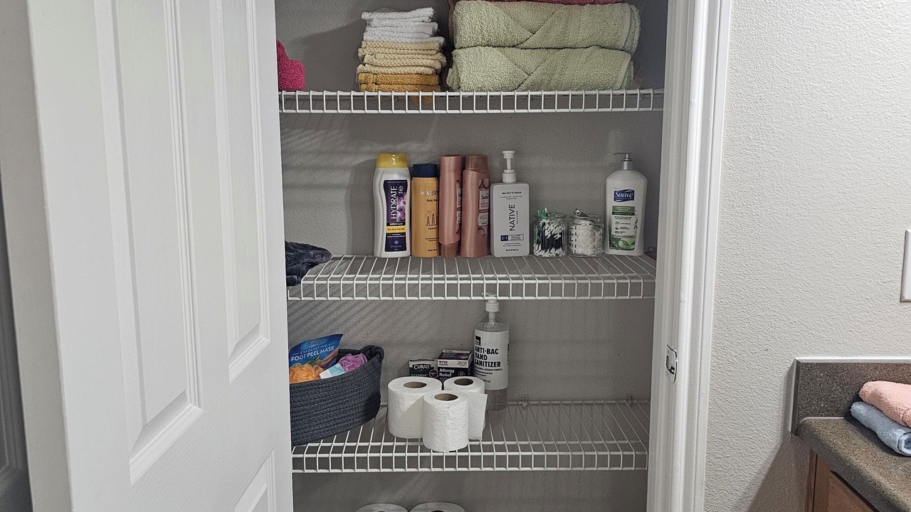 Photo of Bathroom in Deco