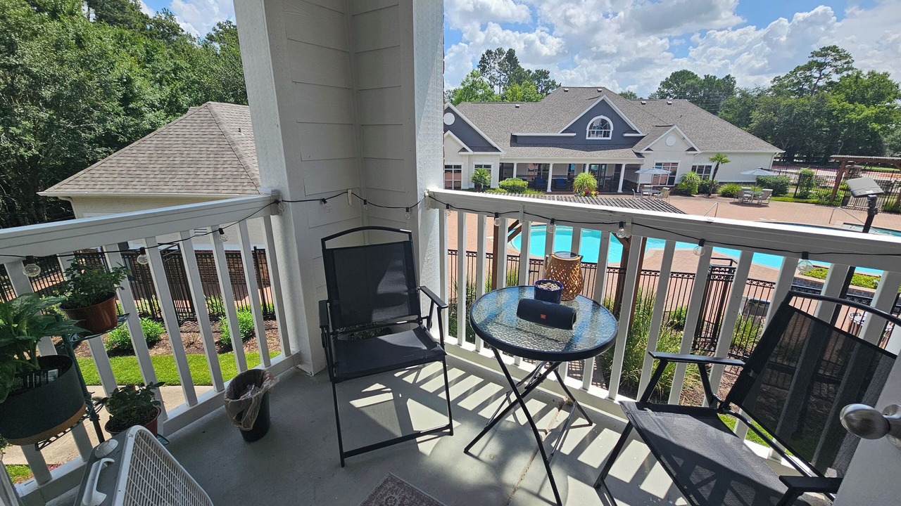 Photo of Patio Balcony in Deco