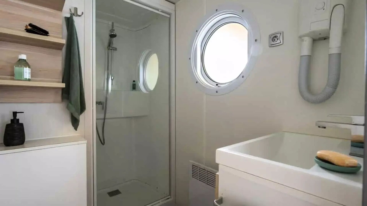 Photo of Bathroom in Bourdeaux