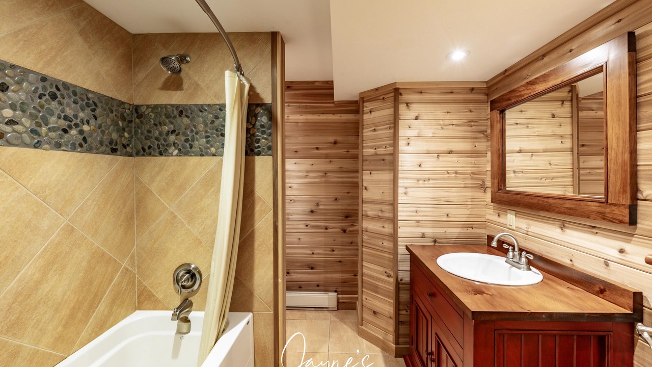Photo of Bathroom in Seguin