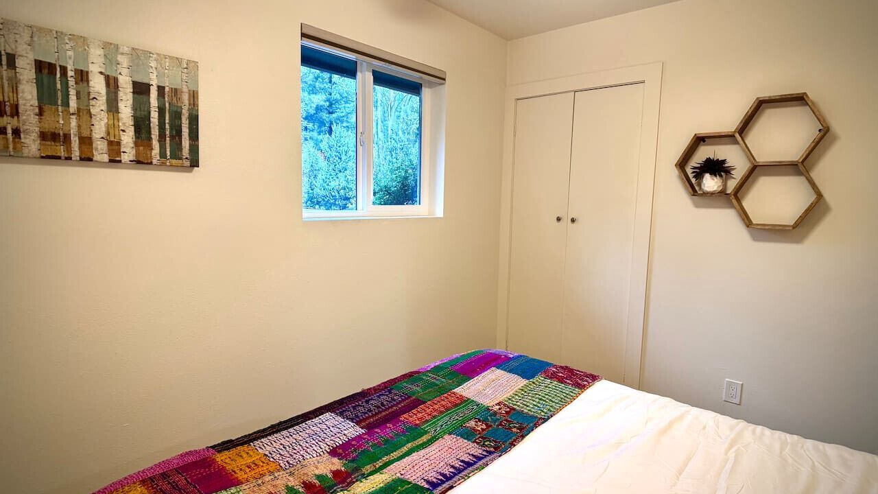 Photo of Bedroom in Swiss Manor