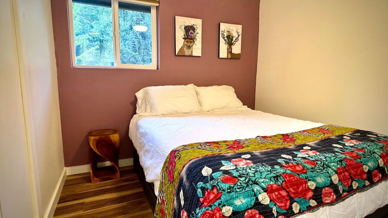 Photo of Bedroom in Swiss Manor