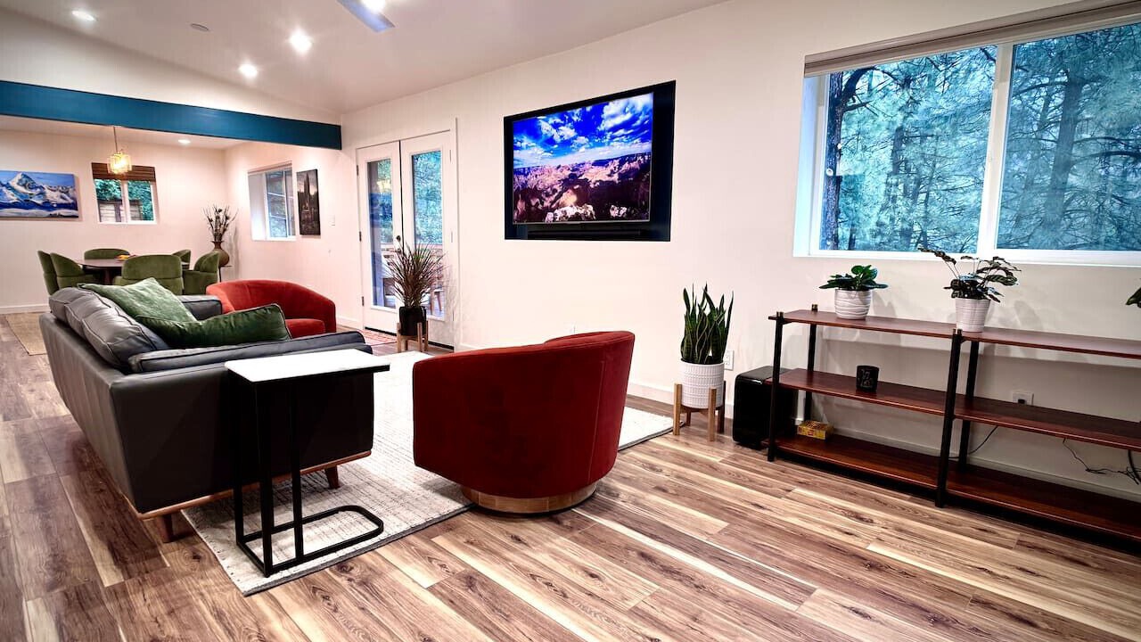 Photo of Livingroom in Swiss Manor
