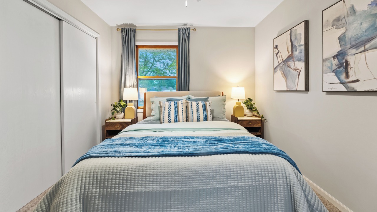 Photo of Bedroom in Fox Valley