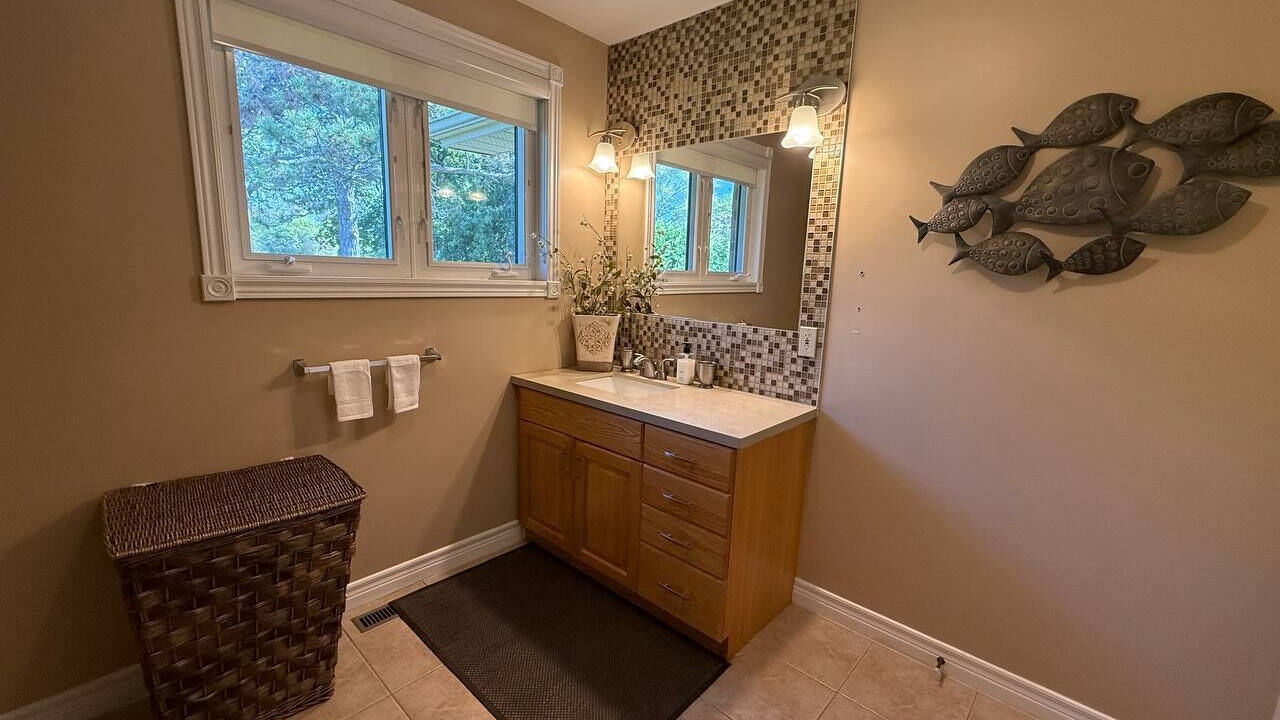 Photo of Bathroom in Ramara
