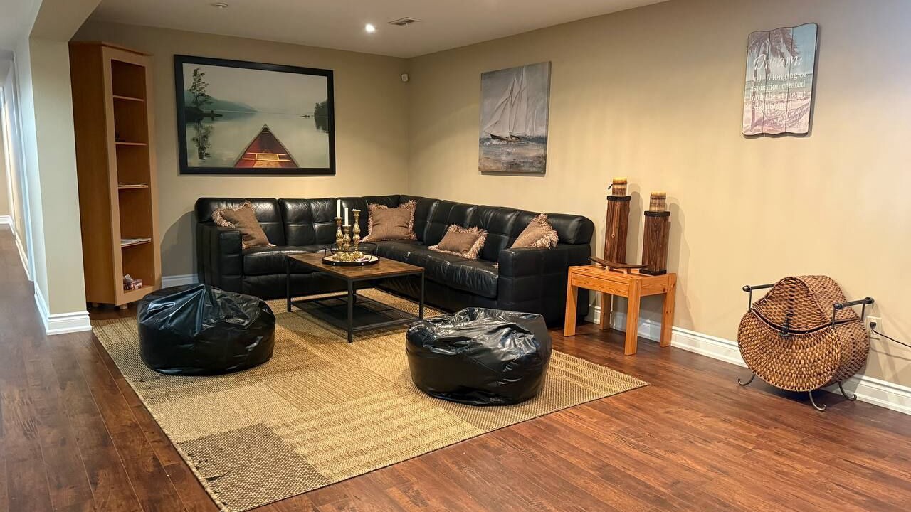 Photo of Livingroom in Ramara