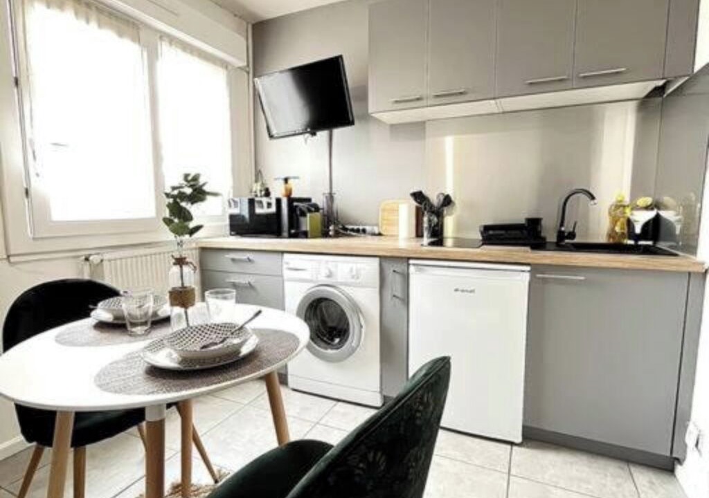 Photo of Kitchen in Romans-sur-Isere