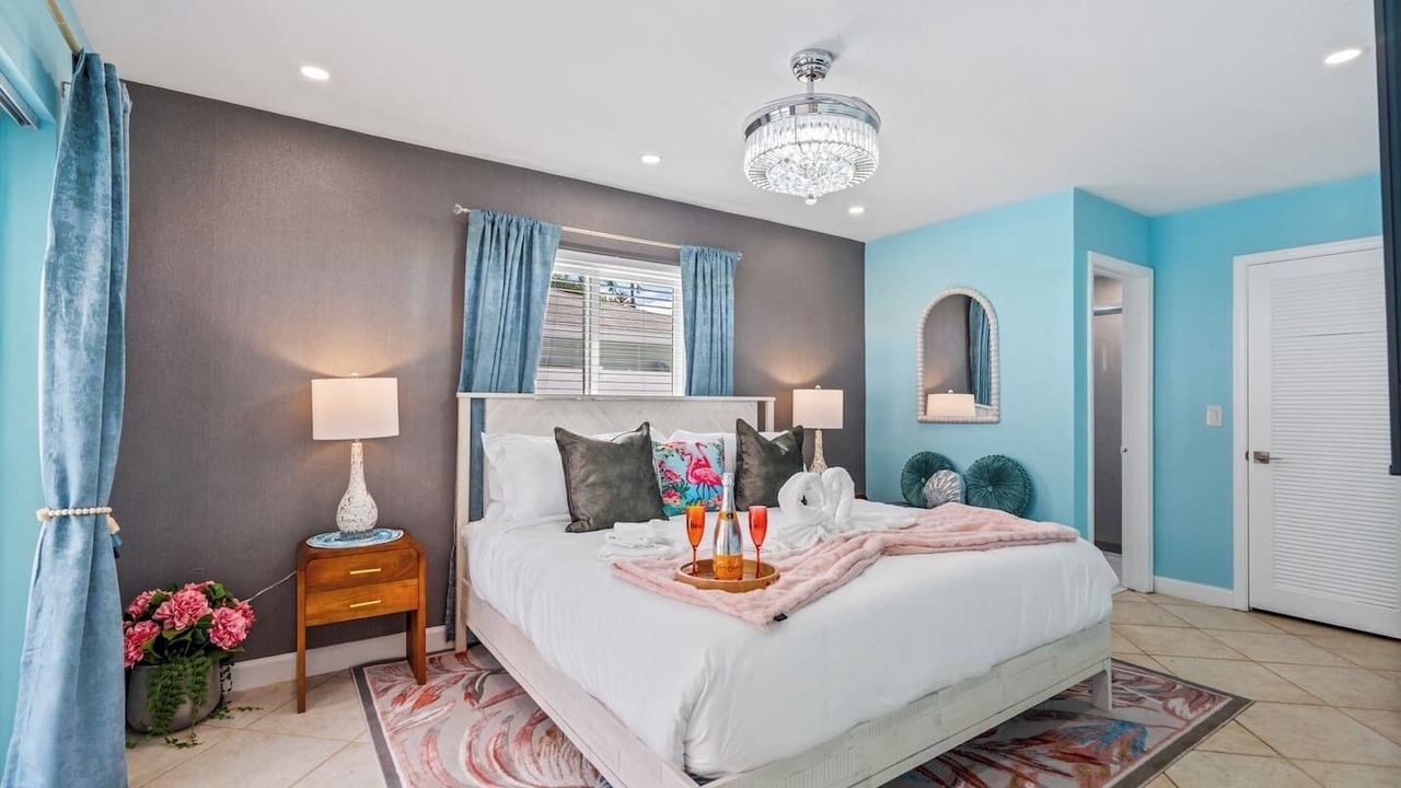 Photo of Bedroom in Golfview Harbor