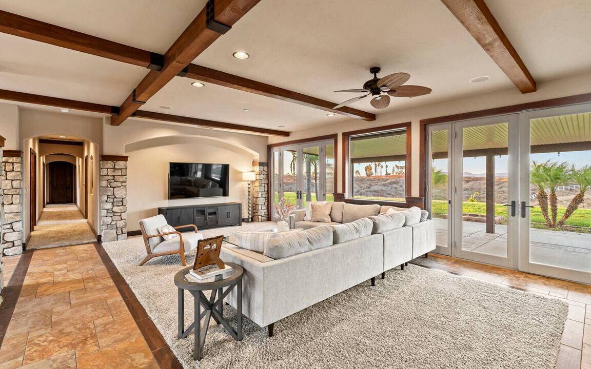 Photo of Livingroom in Temecula