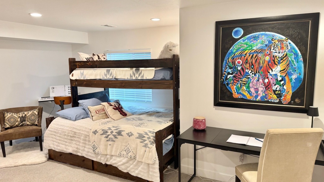 Photo of Bedroom in Daybreak