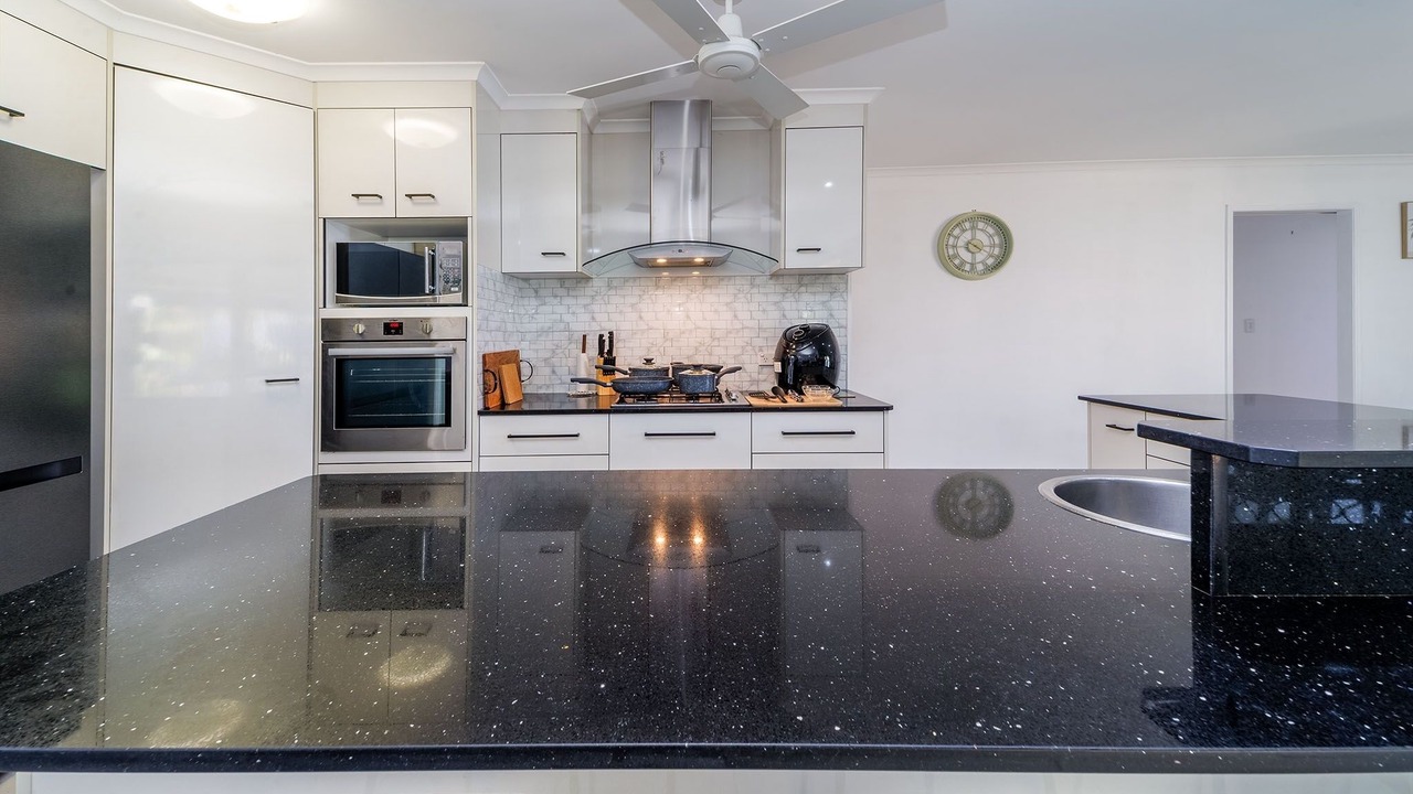 Photo of Kitchen in Eli Waters