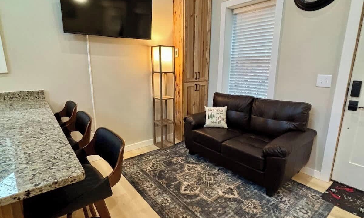 Photo of Livingroom in Tidioute