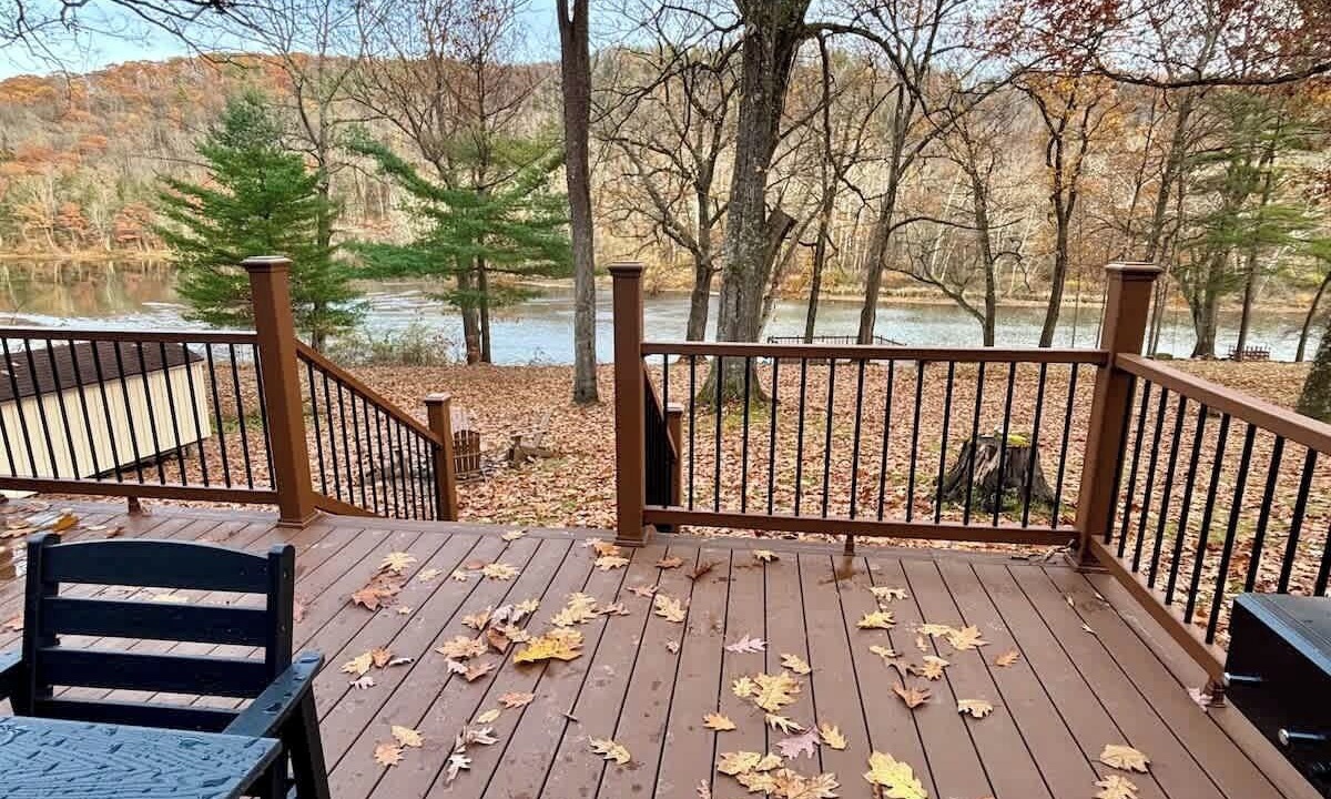 Photo of Patio Balcony in Tidioute
