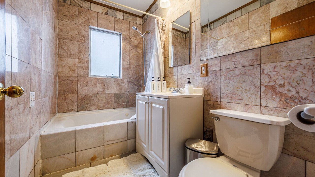 Photo of Bathroom in Pico