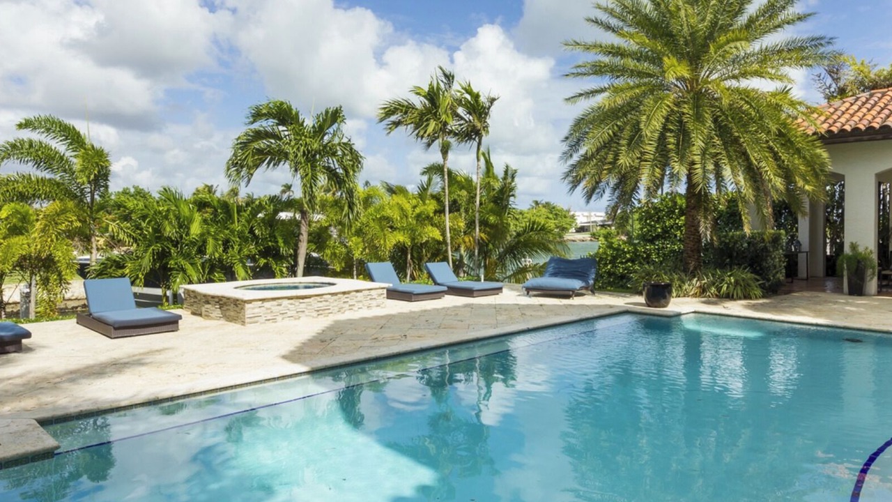 Photo of Outdoor in Northeast Miami