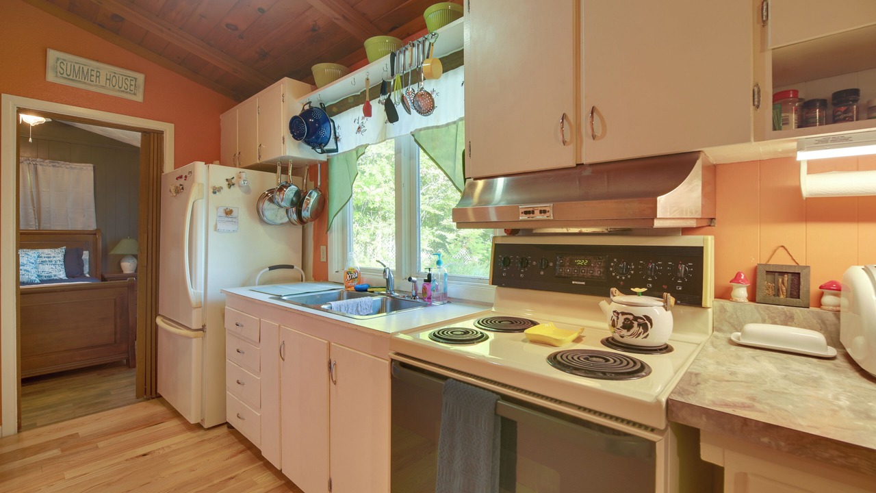 Photo of Kitchen in North Hero