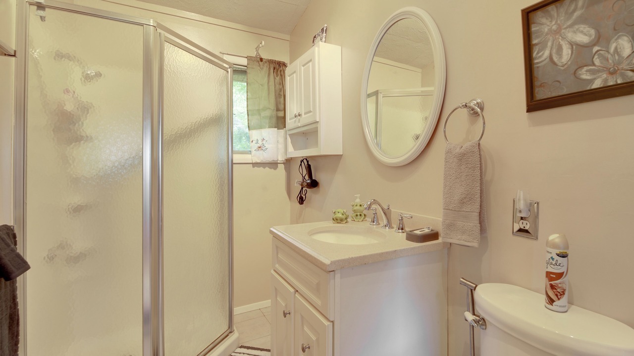 Photo of Bathroom in North Hero