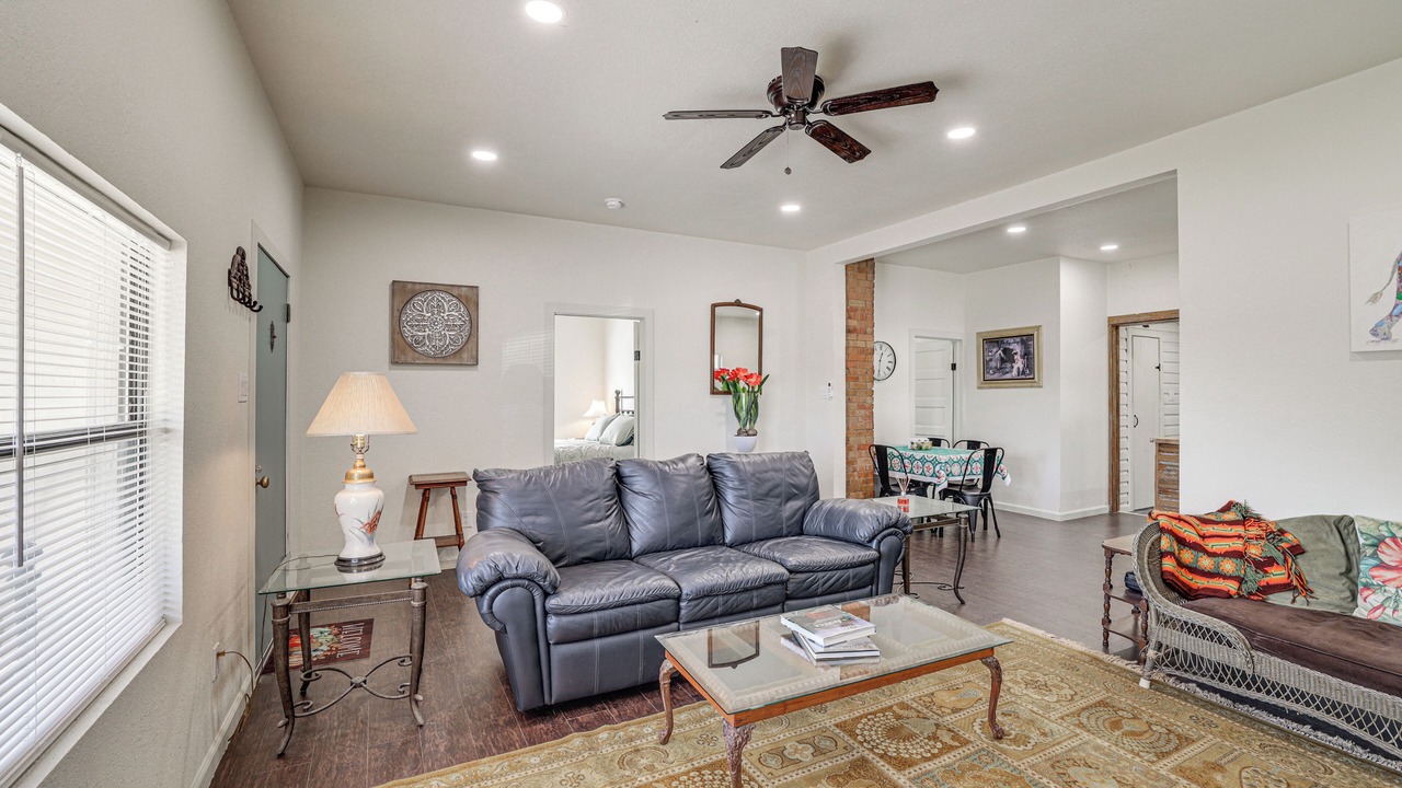 Photo of Bedroom in Jacksboro