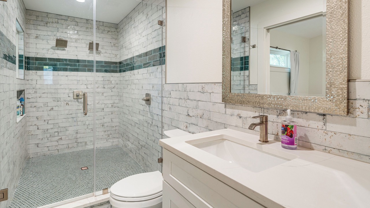 Photo of Bathroom in Highland