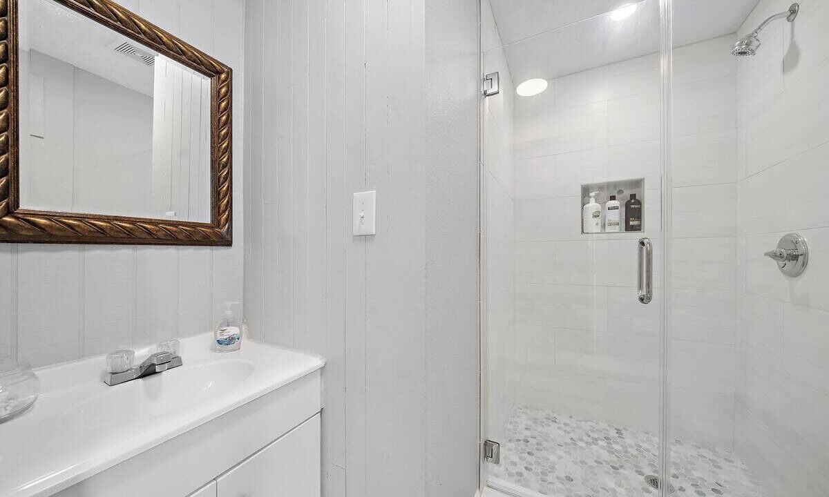 Photo of Bathroom in Baytown