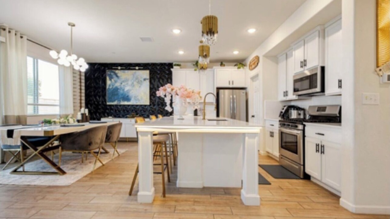 Photo of Kitchen in Raisin